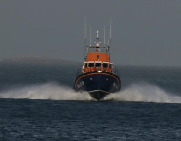 17 28 bows on out in the bay! Image: Julie Bibby – Non-RNLI individual