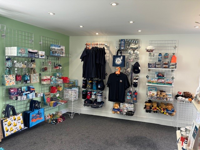 New Kings Quay Shop