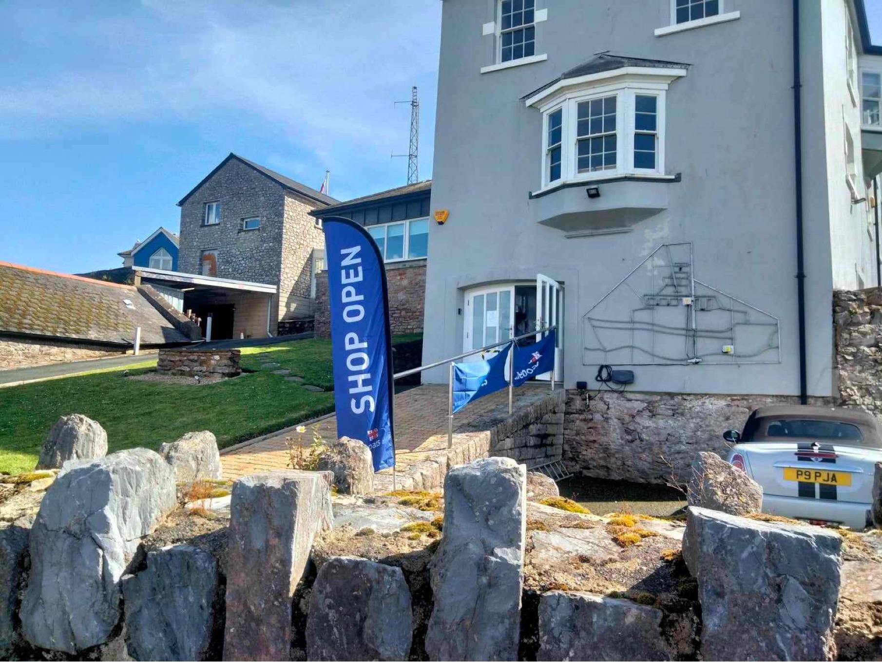 New Kings Quay Shop - exterior